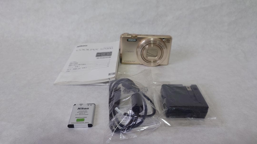 【訳アリ】Nikon COOLPIX S7000 Gold 箱付き