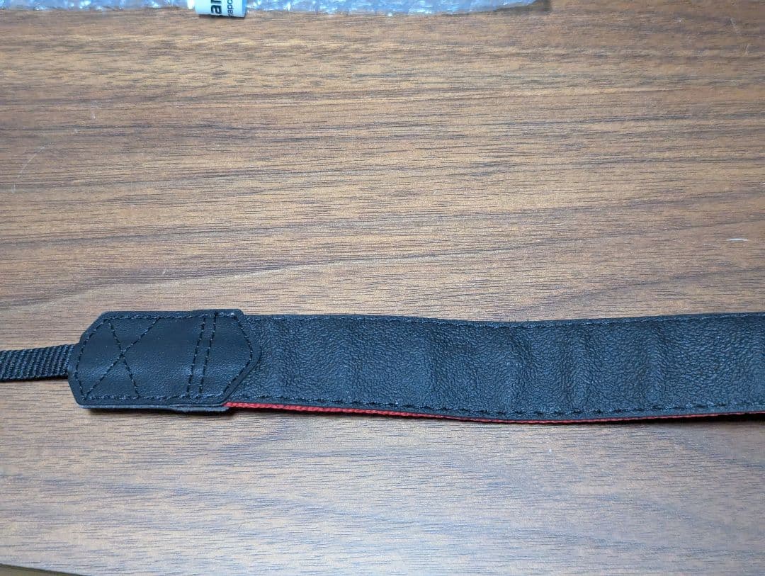 Canon EOS R フルサイズミラーレス一眼カメラ バッテリー2個おまけ