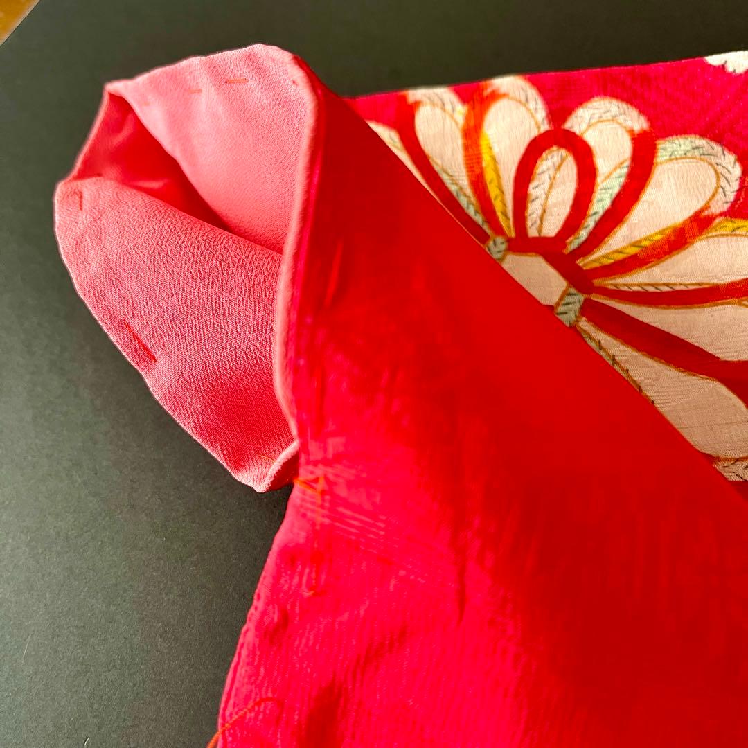 正絹 アンティーク着物 レトロ着物 ☆羽子板 地紙 七五三 【しつけ糸付】