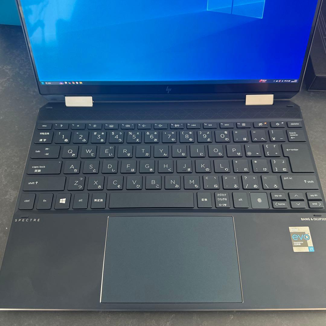 HP Spectre x360 Corei7 1TBSSD 16Gメモリ