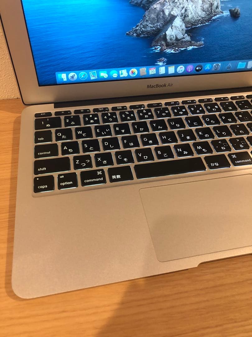 【美品】MacBook air 11-inch Mid 2012 充電回数：95