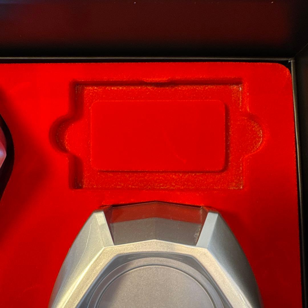 Tonino Lamborghini 美顔器