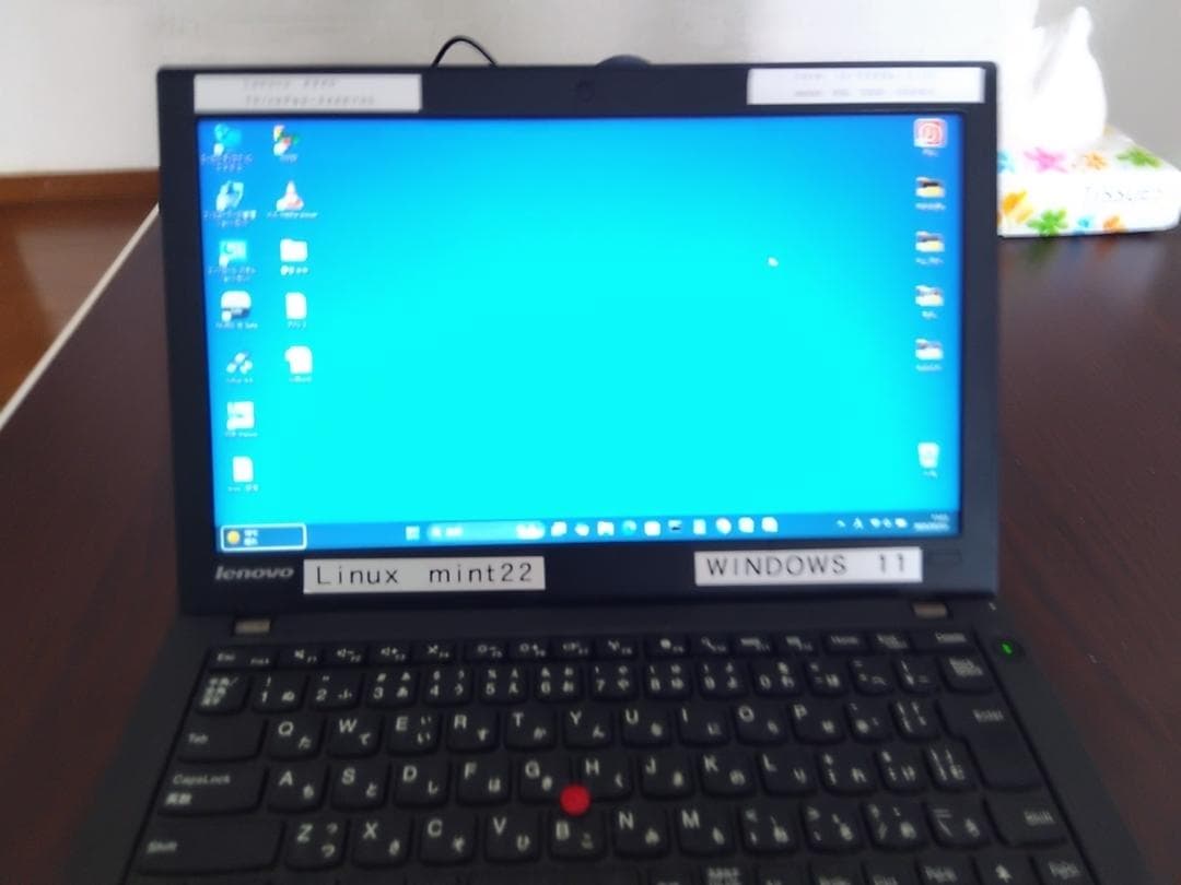 Lenovo ノートパソコン Linux Mint 22 Windows 11