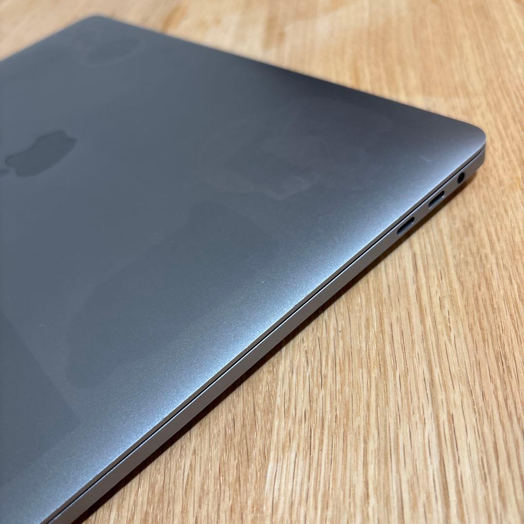 MacBook Pro(2020) 13.3インチ 32GB Intel i5