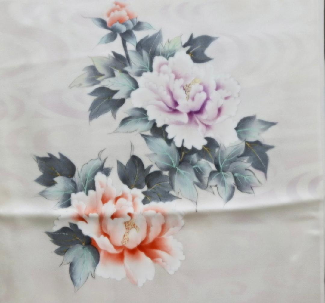 お値下げします！【仮縫い・未仕立て】振袖 正絹 白地 孔雀と牡丹柄 レトロモダン