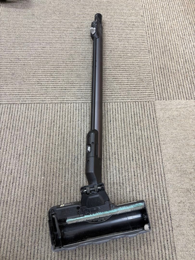 シャープ　コードレススティック掃除機　RACTIVEAIR EC-AR10-B