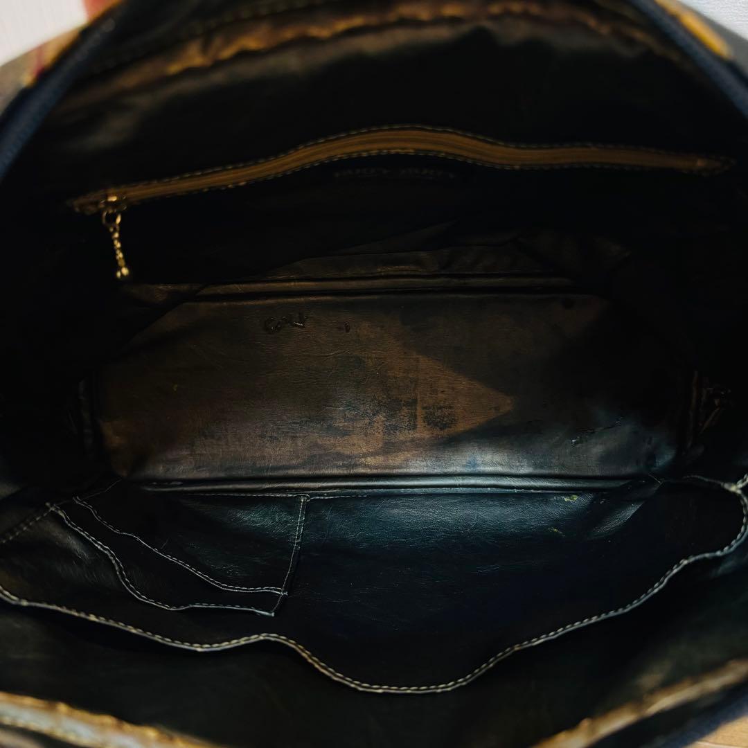 激レア PARTY-PARTY　ディズニー　ミッキー　ハンドバッグ 牛革