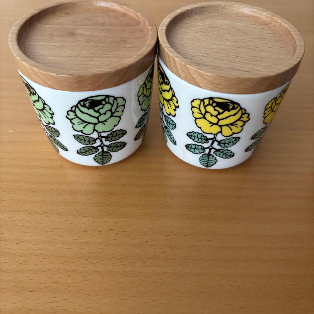 【4色】フタ付き　marimekko マリメッコ　ヴィヒキルース ラテマグ