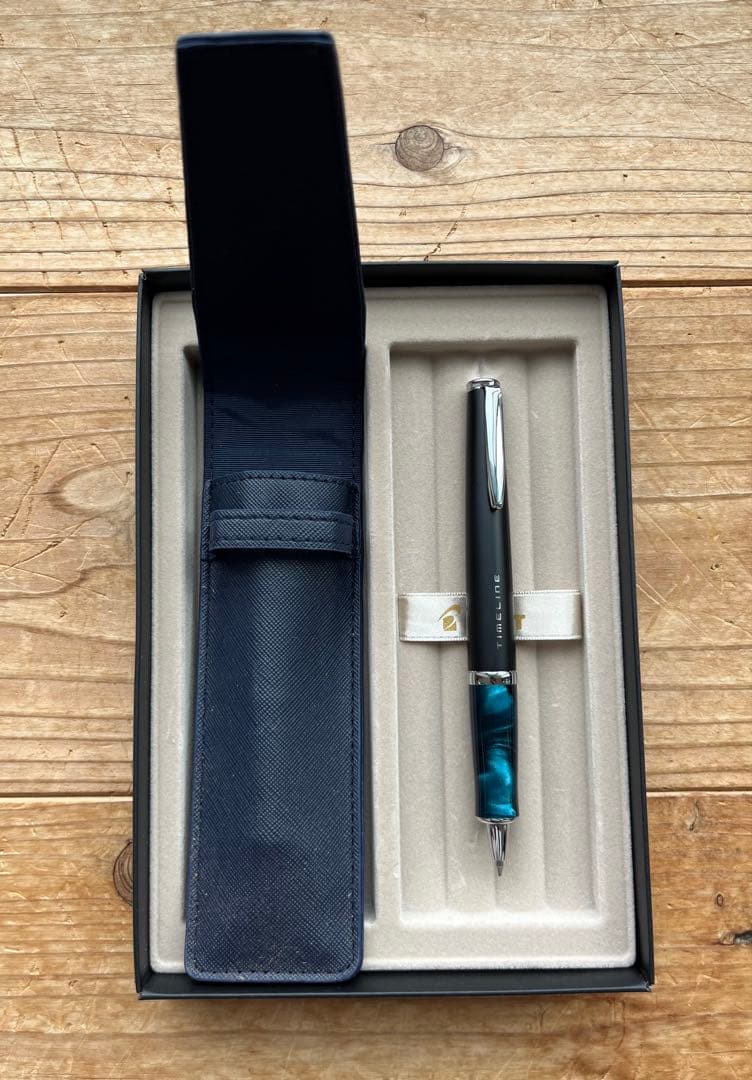 パイロットボールペン　タイムライン　ETERNAL エターナルグリーン