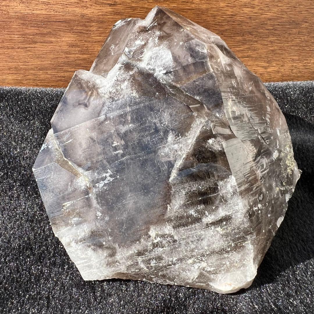 ☆極ヤバのお品です☆お宝☆スモーキークォーツ エレスチャルクォーツ 天然石 原石