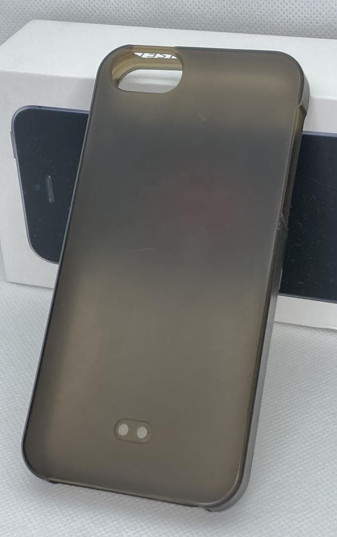 美品 iPhone SE 第一世代 64GB SIMフリー版 スペースグレイ