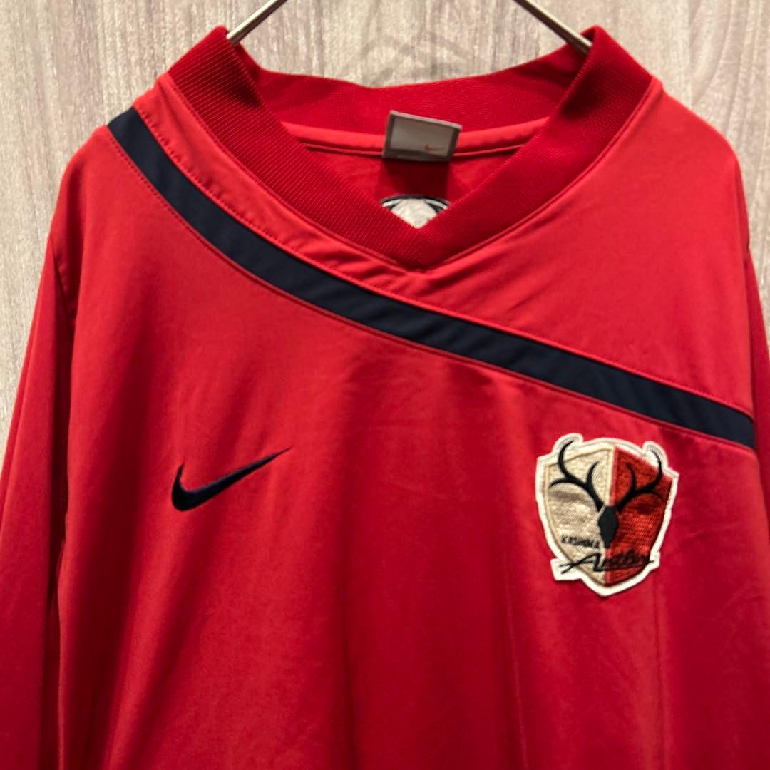 【美品】NIKE 鹿島アントラーズ 長袖Vネックスウェットシャツ 刺繍ロゴ 古着