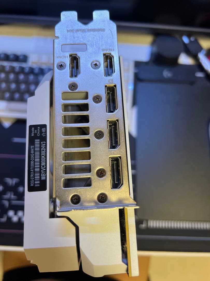 グラフィックボード・グラボ・ビデオカード rog GeForce RTX3090 O24G white