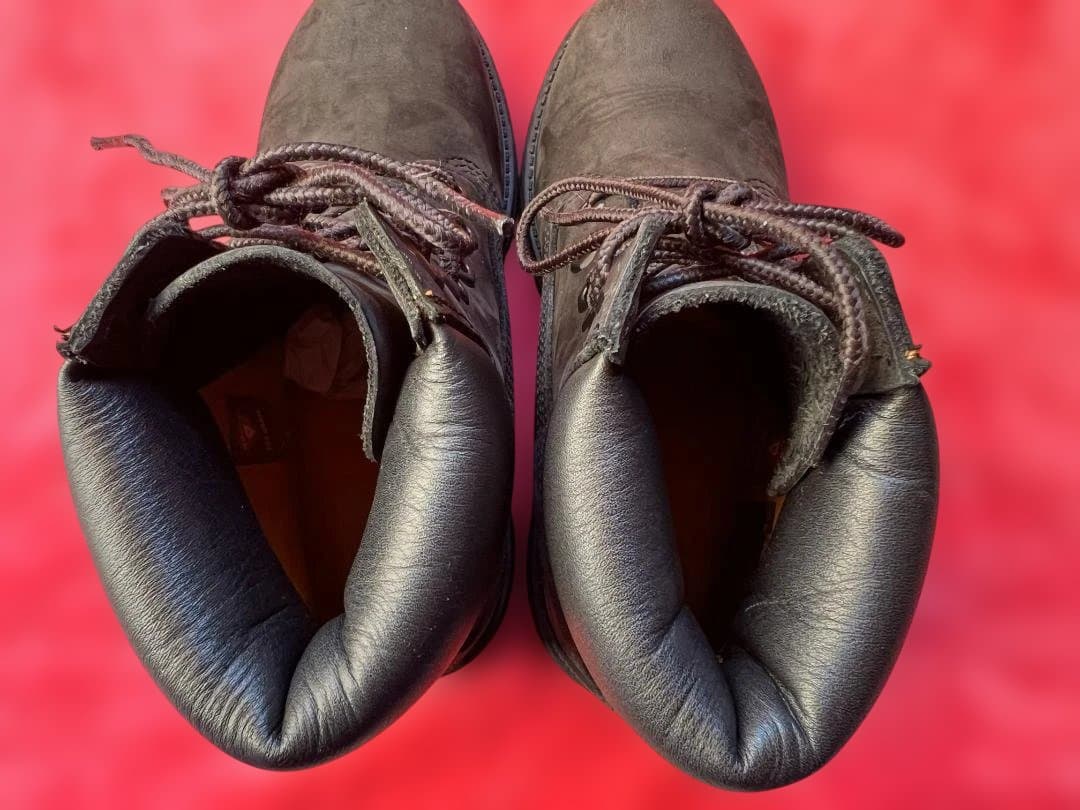 シ*ケ様 値下げ中Timberlandティンバーランド レディース ブラック ６