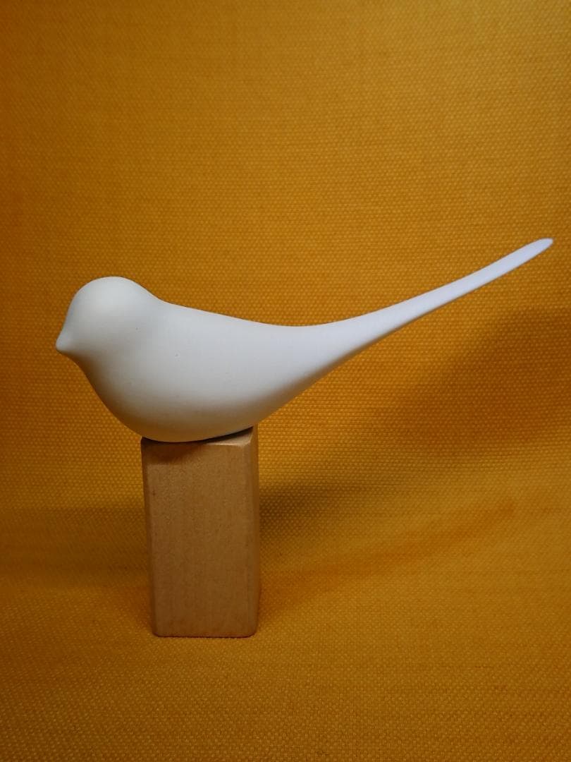 【美品】トリ　鳥　陶器　オブジェ　置物　インテリア　工芸品　美術品　A1687