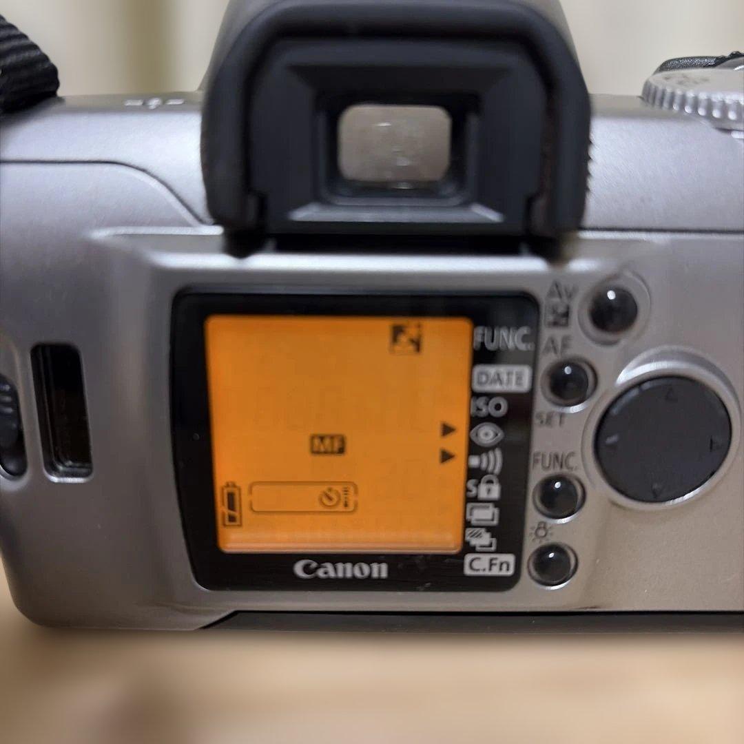 【希少品】Canon EOS Kiss 7 一眼レフカメラ