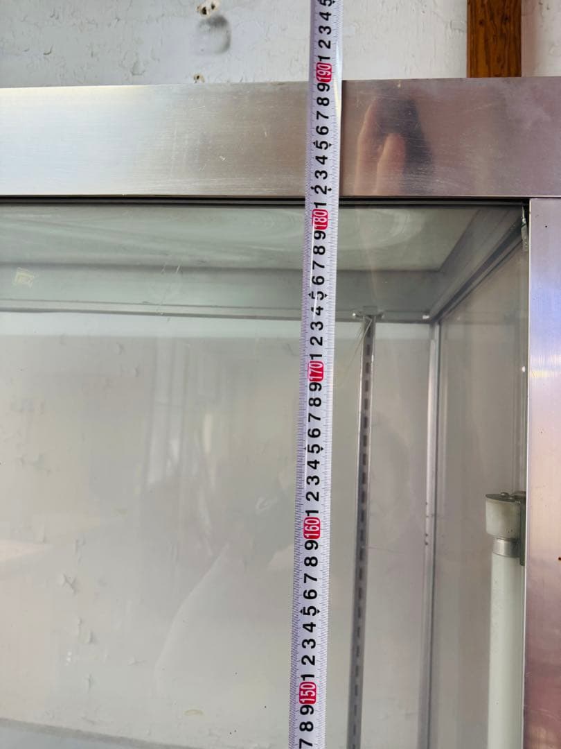 福岡発 ショーケース ガラスケース ラック 飾り棚 ローボード 扉付き ガラス製