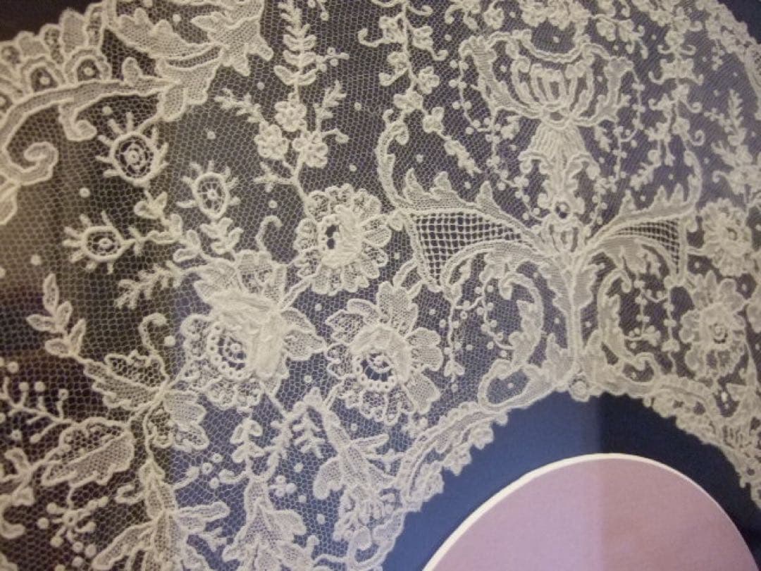 アンティークレース　額装　ベルギー