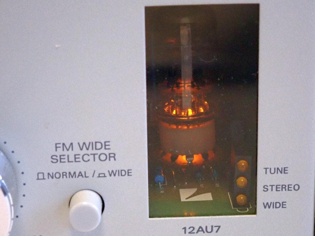 ラックスマン製真空管FMチュナー・キット（音楽の友社）組立済