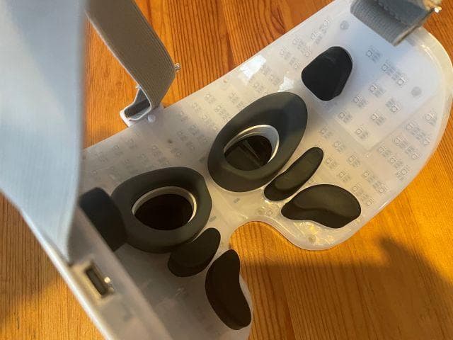 24,800円超美品Poco'ce掲載】LED EMS PLEASINGSAN