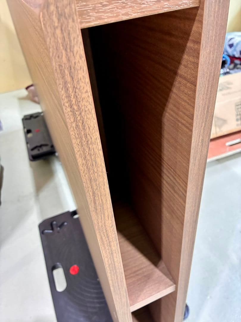 【現地引取OK】ブラウン木製クイーンベッド(マットレス付き)