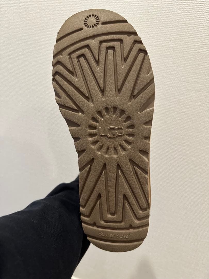 正規品　UGG アグ　厚底　クラシックミニ　24 チェスナット　ベージュ