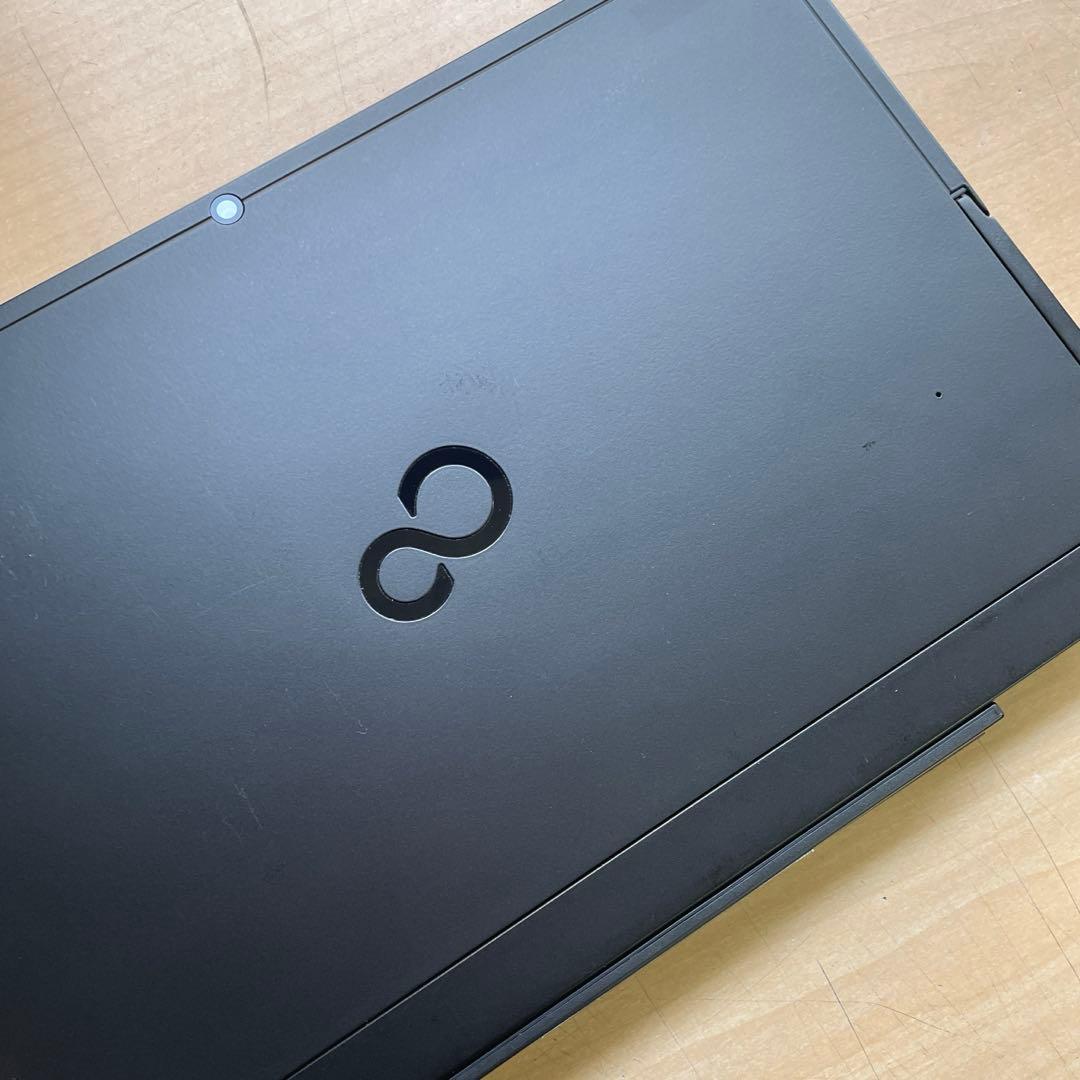 ARROWS Tab R727/R i5-7300U SSD128 キーボード付