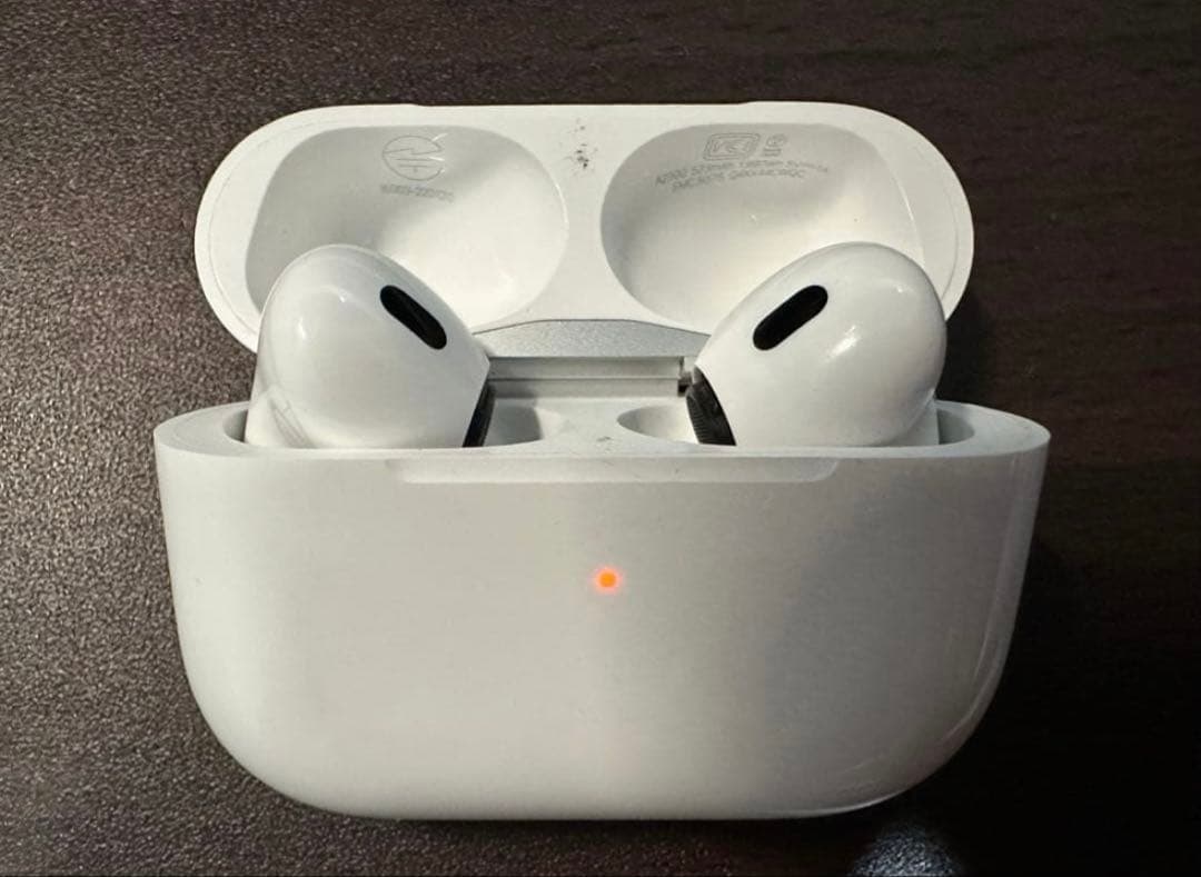 AirPods Pro2 、未使用純正ケーブル付き
