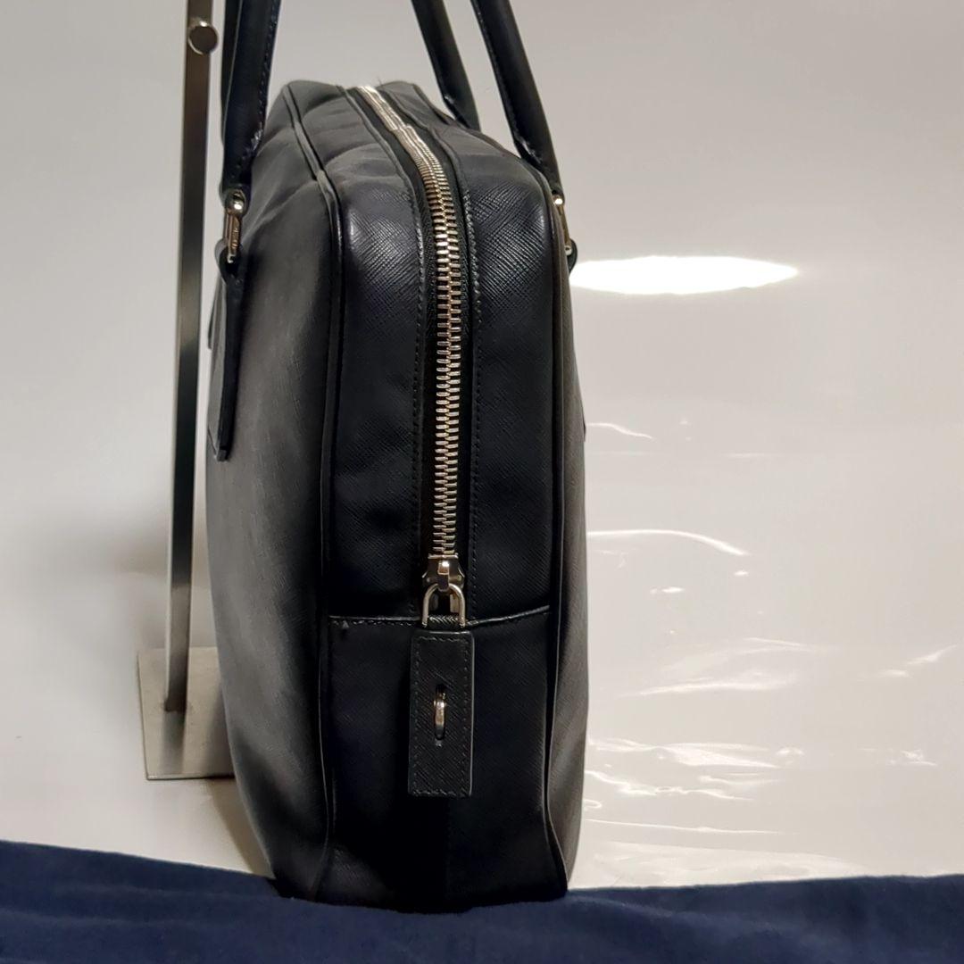 ✨PRADA✨ビジネスバッグ サフィアーノ 三角ロゴ nero レザー