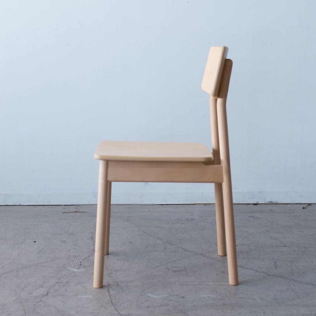 ダイニングチェア　バーチ材