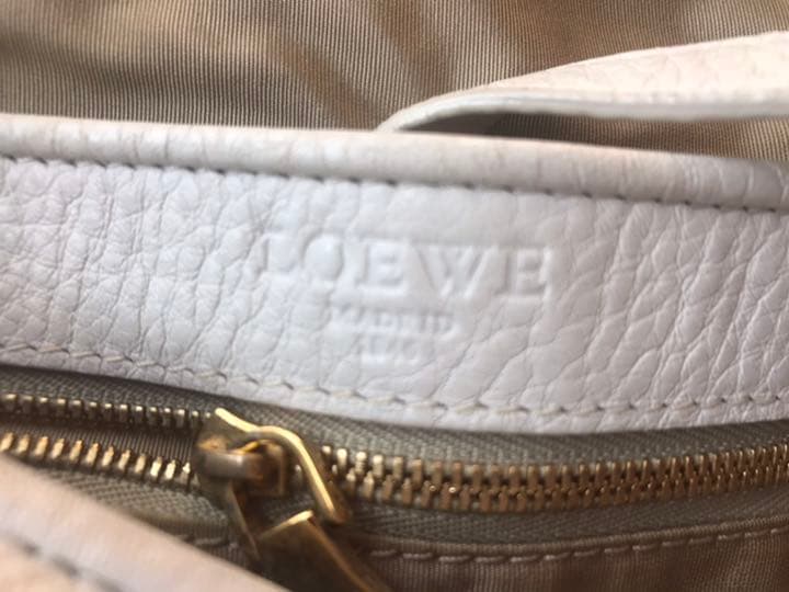 ふみ⭐︎ロエベ　マドリード　ショルダーバッグ　白
