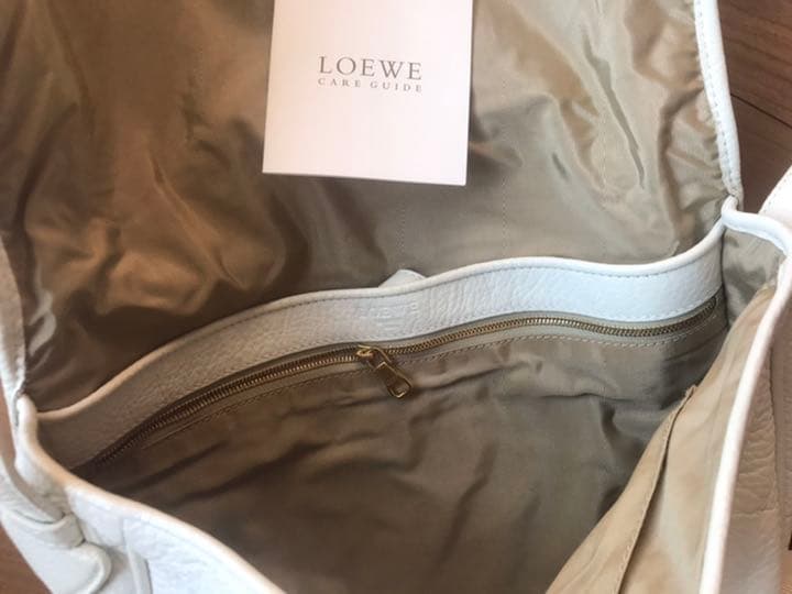 ふみ⭐︎ロエベ　マドリード　ショルダーバッグ　白