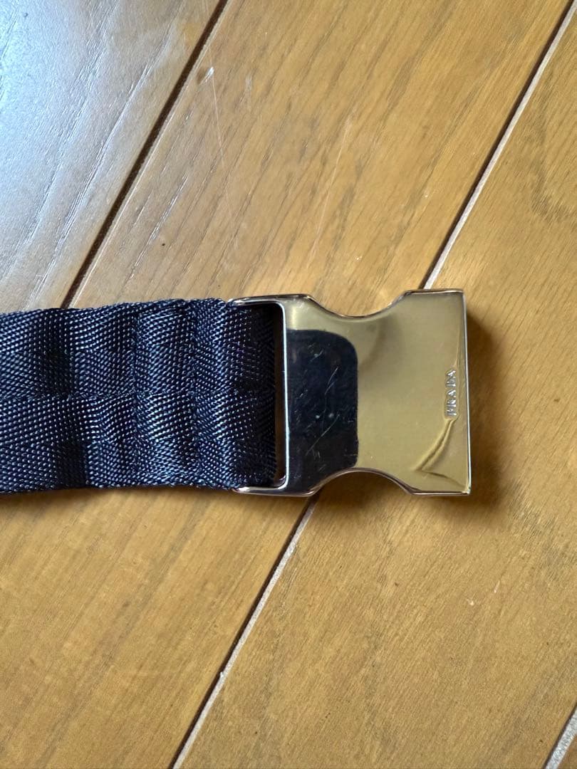 ✨極美品✨ プラダ ボディバッグ ウエストバッグ 三角ロゴ ナイロン ブラック