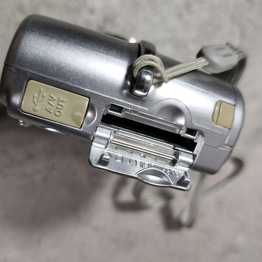 Nikon COOLPIX L12 ニコン コンデジ デジカメ