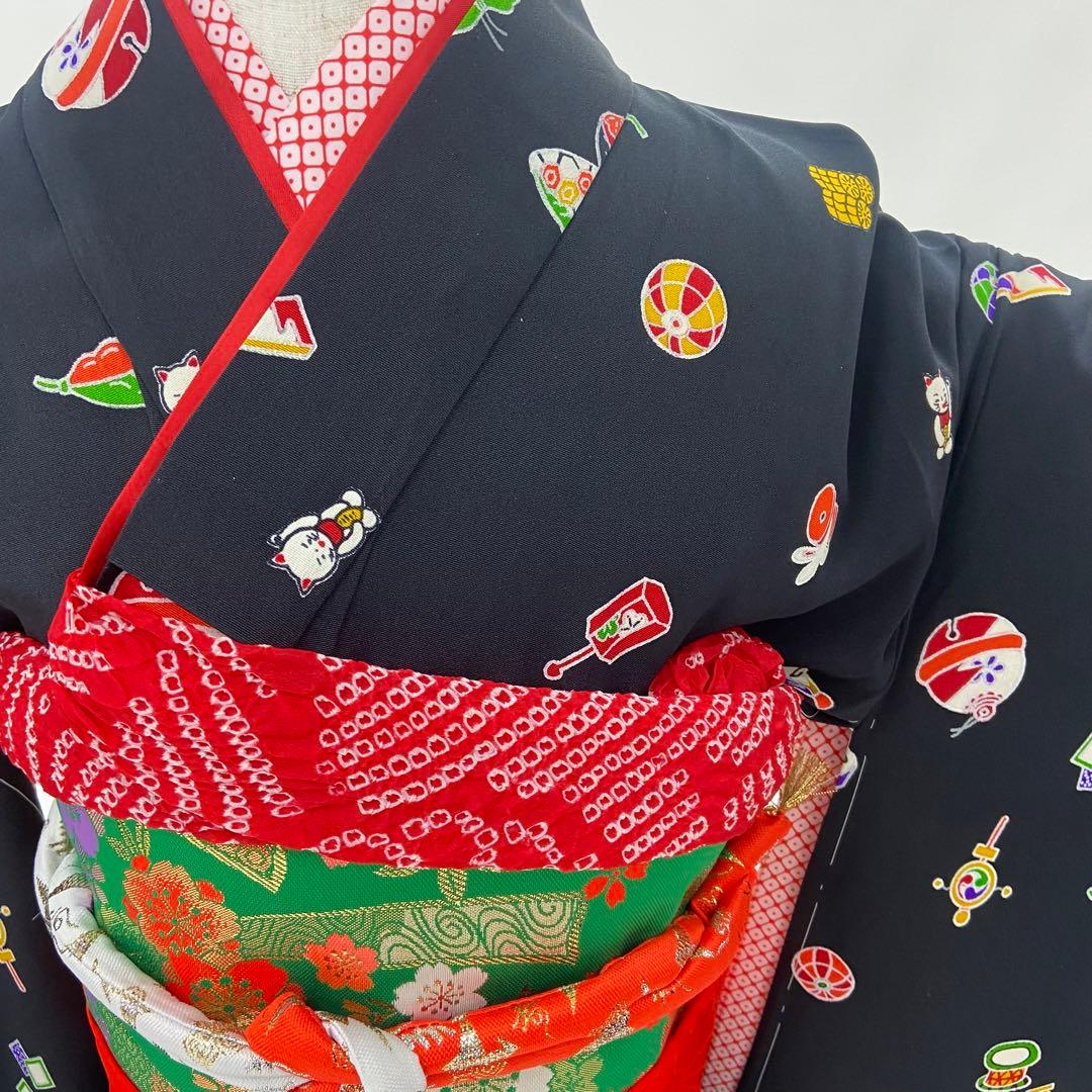 七五三　着物　七歳　フルセット　新品　未使用　正絹　黒　豪華　7歳　女の子