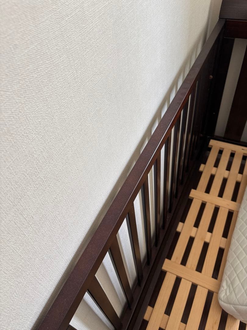 Boori ブーリ　スレイ ダークブラウン 木製 ベビーベッド布団付き