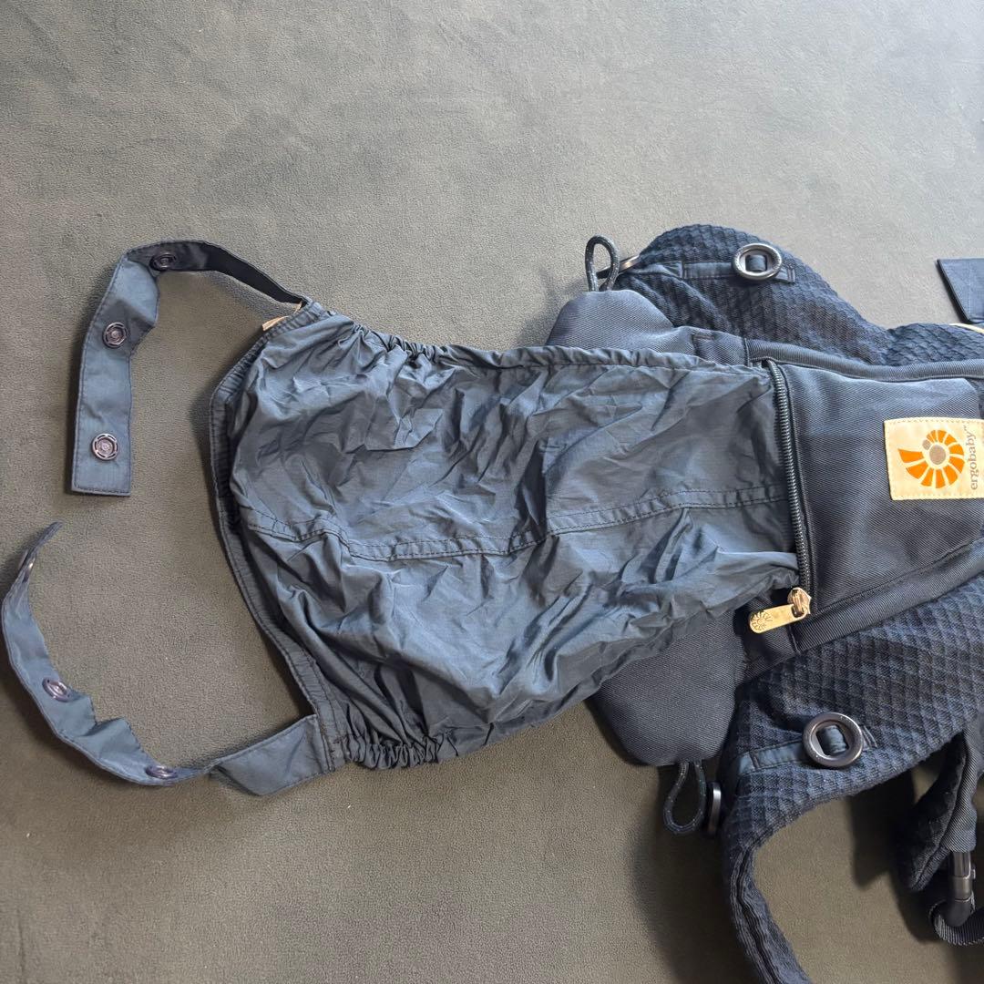 美品ergobaby OMNI breeze MIDNIGHTBLUE