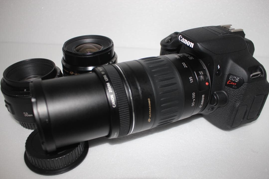 Wi-Fi機能搭　キャノン canon kiss x9i トリプルレンズセット