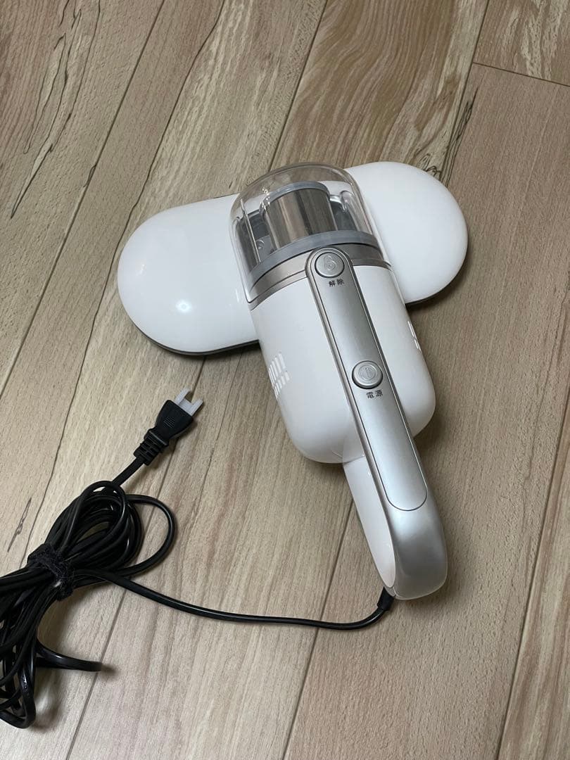 布団クリーナー コード式 ホワイト RISOU 掃除機 家電
