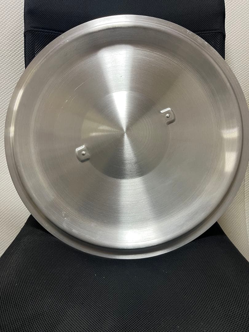 新品、未使用鍋ふた　アルミ　51cm 送料込み