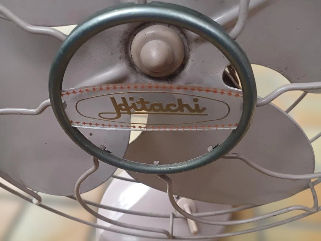 ジャンク品40cm レトロ ホワイト 卓上扇風機 4枚羽 M-6032入手困難品