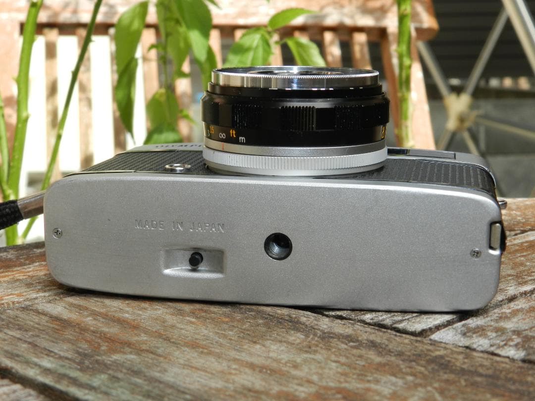 極美品　OLYMPUS TRIP 35 フィルムカメラ　即撮影可