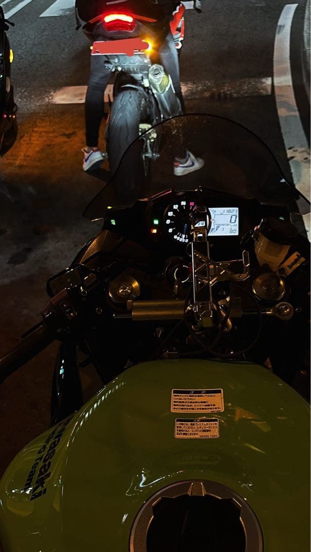 オーリンズ製　zx6r ステアリングダンパー