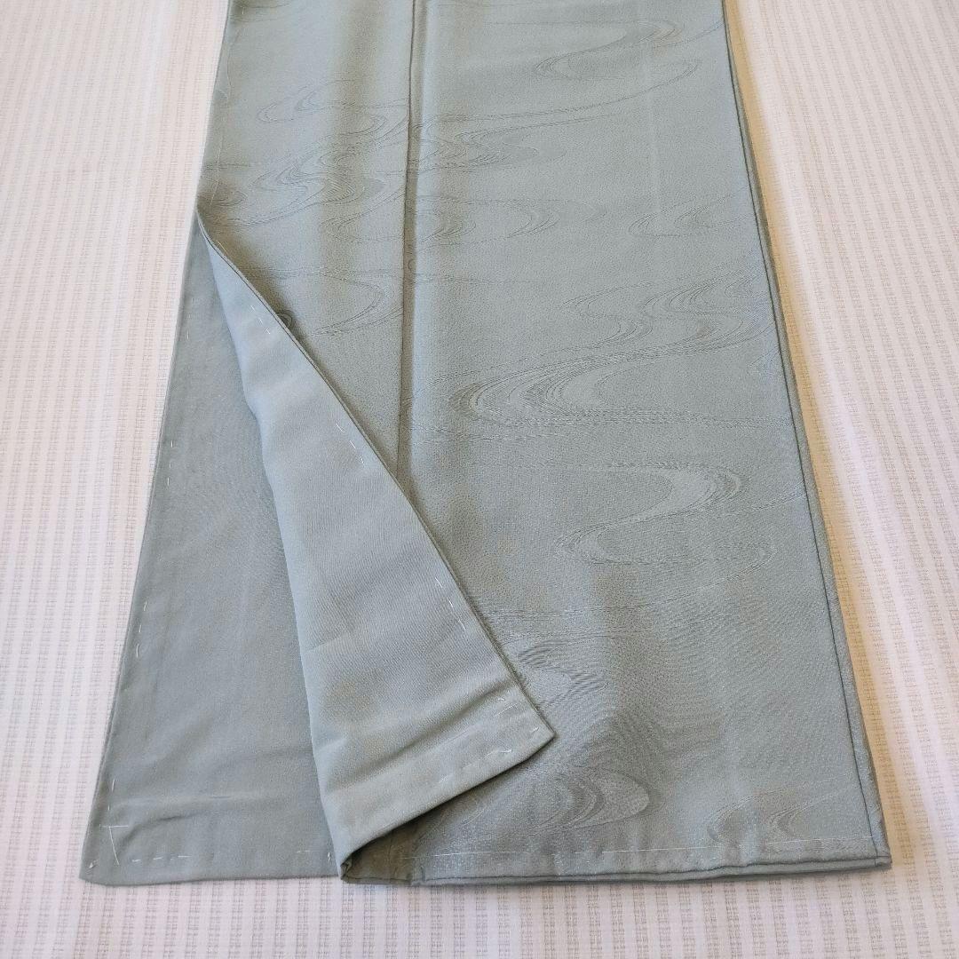 【色無地】未使用品✣上品で透明感ある薄青磁 一つ紋 身丈159cm/裄丈66cm