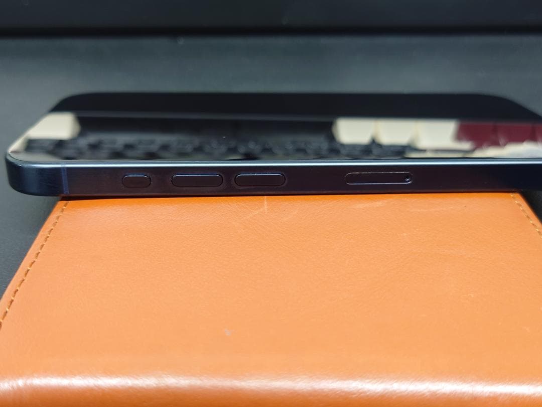 iPhone 15 Pro 本体 128G ブルーチタニウム 超美品