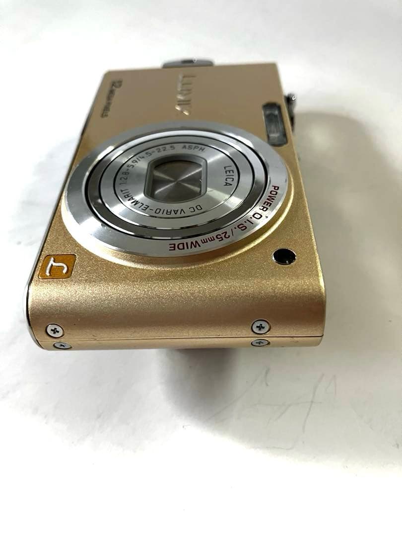 Panasonic LUMIX FX60 12メガピクセル シャンパンゴールド