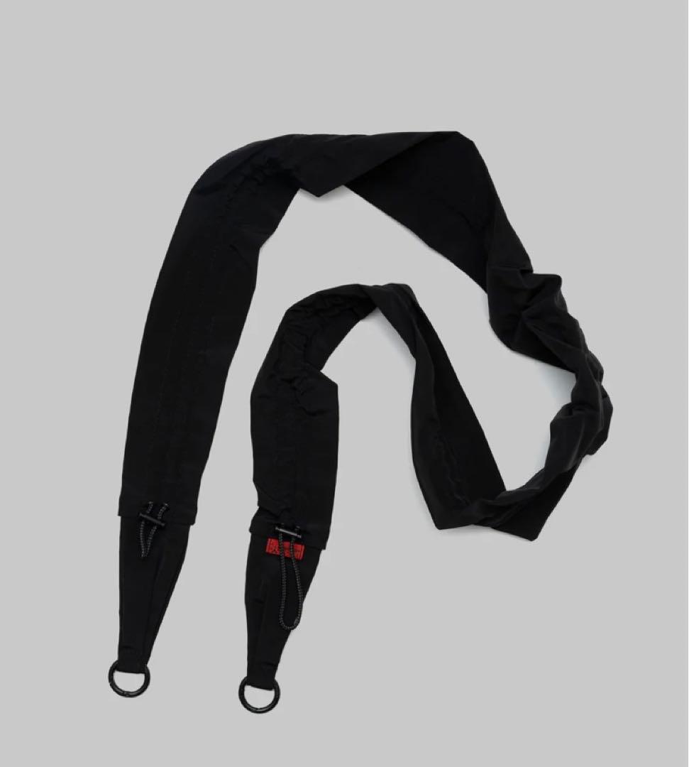 トポロジー　topologie Scrunchie Pocket Sling