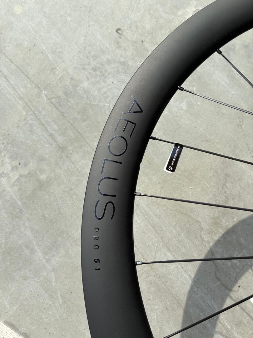 ボントレガー AEOLUS PRO 51 TLR DISC 　フロントのみ