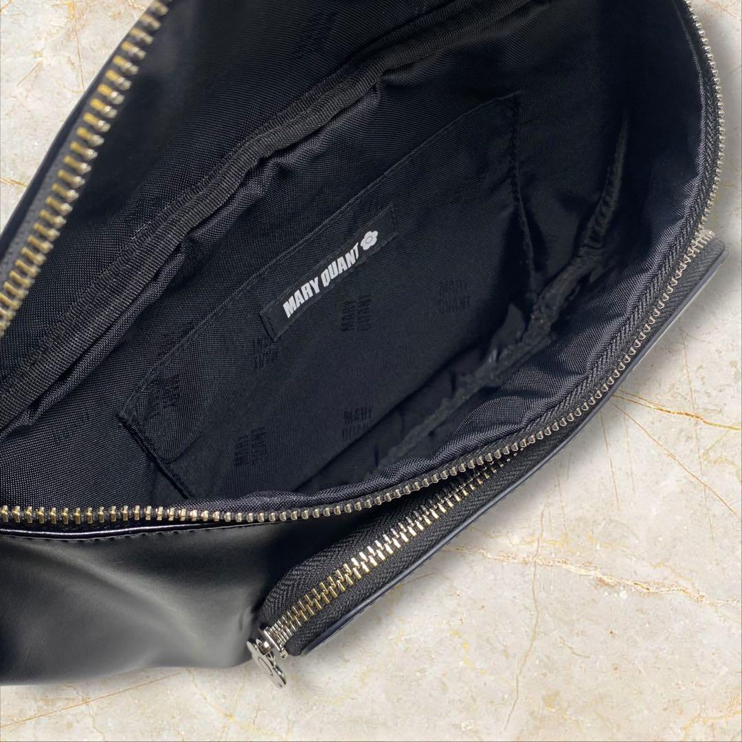 MARY QUANT エポビジューデイジーボディバッグ マリークワント ブラック