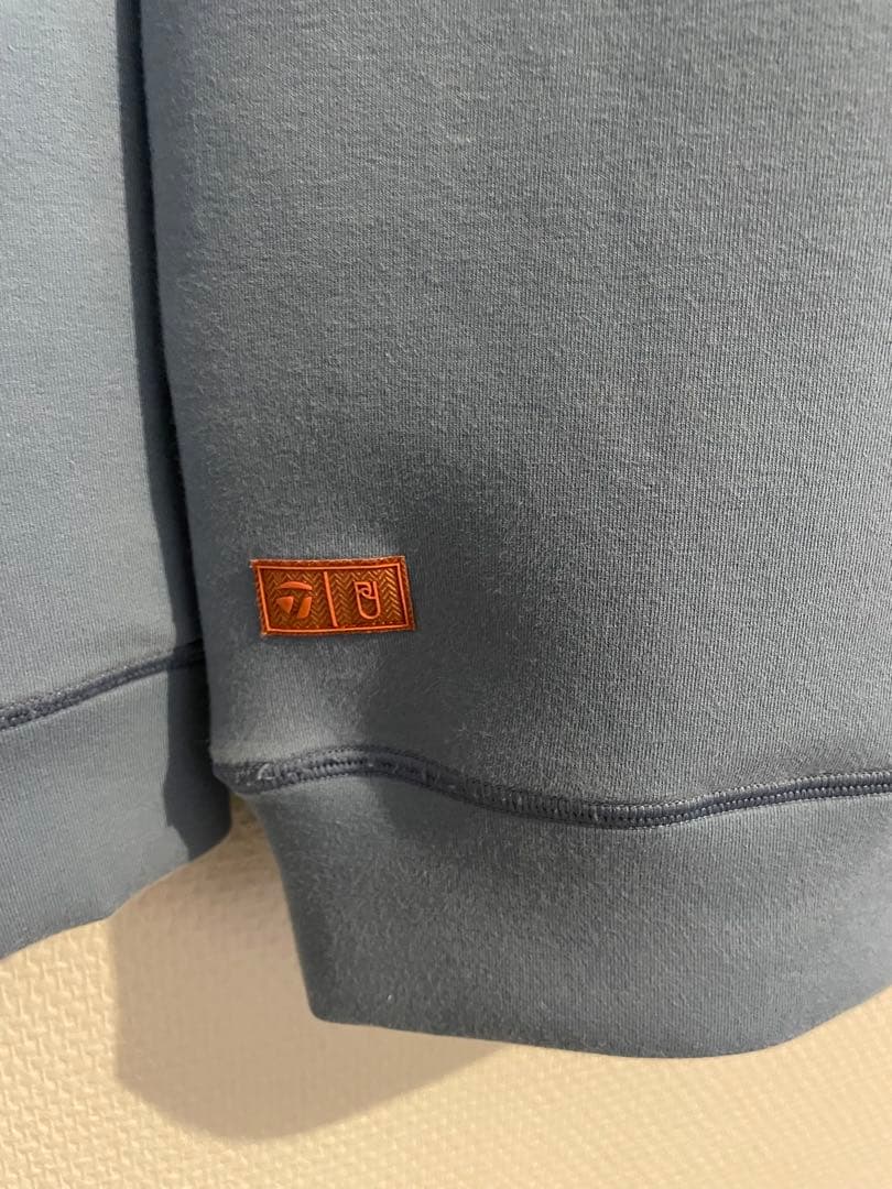 テーラーメイド×ユナイテッドアローズ フーディ M 水色 パーカー